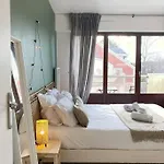 Le Syrme • 450m De La Plage, Balcon & Parking *