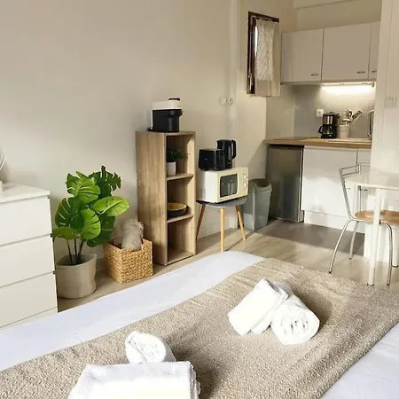 Le Syrme • 450m De La Plage, Balcon & Parking