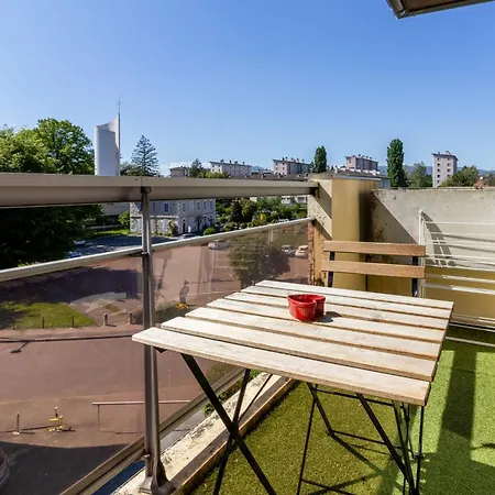 Le Syrme • 450m De La Plage, Balcon & Parking *